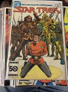Star Trek DC Comics Vol 1 #15 Boarded In Plastic Sleeve - Picture 1 of 2