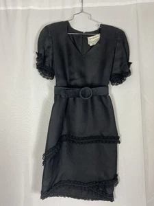 CAROLINA HERRERA SFA Size 6 Black Silk Belted Cocktail Dress  - Picture 1 of 3