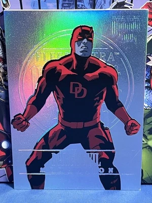 Medallón Fleer Ultra Marvel Midnight Sons Daredevil M-11 2023 platino/100 Foto 1 de 4
