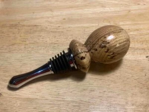 Hand Crafted Oak Wood Wine Bottle Stopper approx. 1 1/2" x 5" - Picture 1 of 4