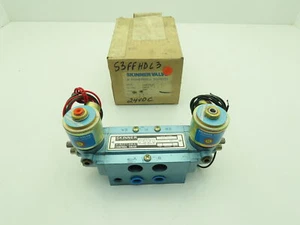 Skinner S3FFHDL3 Directional Control Valve 5-Way 3 Pos 24VDC 150PSI 3/8" NPT - Picture 1 of 10
