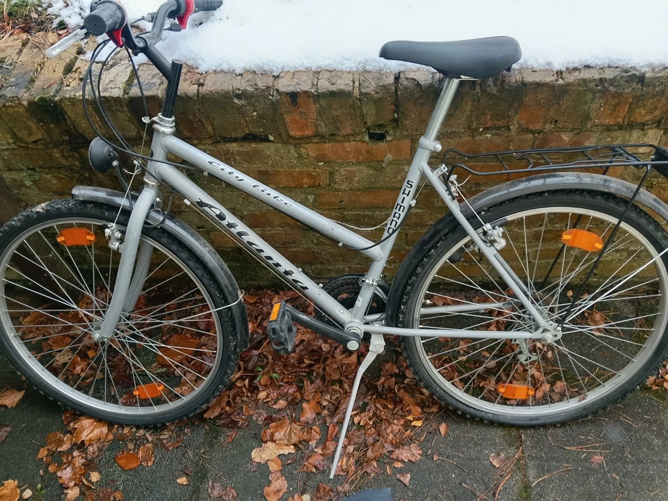 Fahrrad 26 Zoll Herren Gebraucht 18 Gang Citybike - Bild 1 von 1
