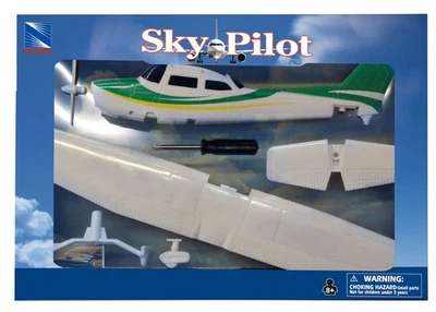 NewRay 1:42 Cessna 172 Skyhawk with Wheel Diecast Aircraft,, - Image 1 of 2