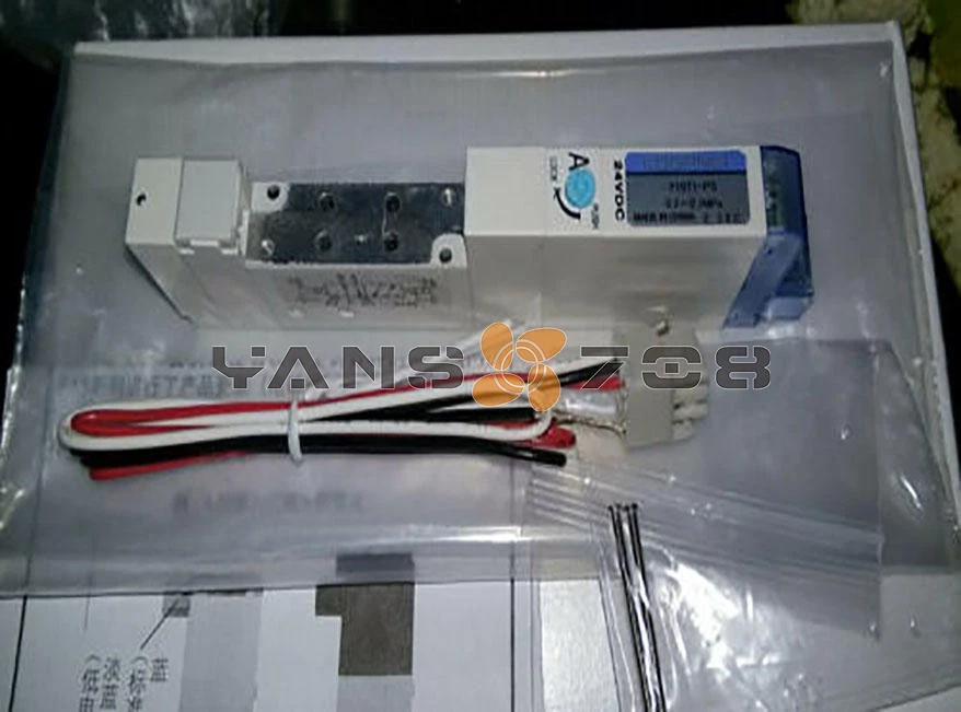 ONE New KOGANEI F10T1-PS Solenoid Valve - Image 1 of 1