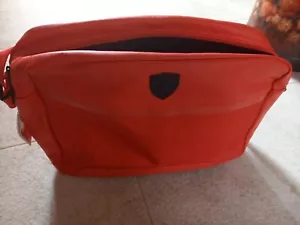 Borsa Puma Scuderia Ferrari spalline regolabili rosso nuova con etichetta - Foto 1 di 5
