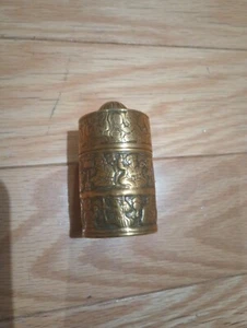 Antiker 2 7/8 Zoll großer Messing Kanister Patina innen internationaler Verkauf - Bild 1 von 8