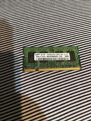 SAMSUNG 1GB PC2-5300S 2Rx16 DDR2 555-12 LAPTOP RAM - Image 1 of 2