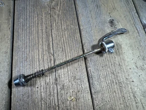 Vintage SHIMANO Skewer 135 mm Spacing New Japan Rear Wheel Quick Release NOS - Picture 1 of 8