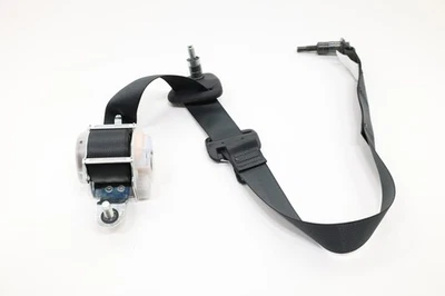 Задний ремень безопасности 2019 NISSAN TITAN LH 88845-EZ59B - Изображение 1 из 4