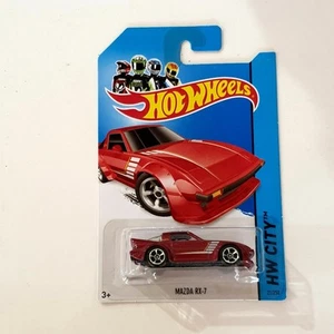 Hot Wheels 2014 Mazda RX-7 Rosso 21/250 HW City Night Burnerz Serie - Foto 1 di 8