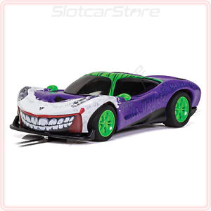 Scalextric C4142 Batman "Joker Inspired Car" 1:32 Auto Slotcar DPR mit Licht