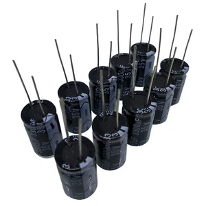 US Stock 10pcs Electrolytic Capacitors 3300uF 35V +105℃ Radial 16 x 26mm - Picture 1 of 4