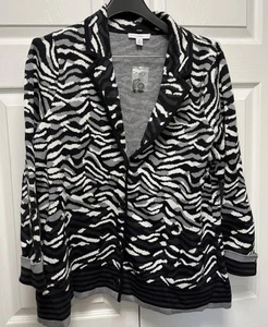 Isaac Mizrahi Live! Women's Black Zebra Jacquard Button Front Cardigan 1X New - Picture 1 of 7