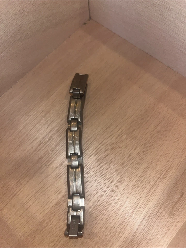 Мужской исполнительный браслет с симметрией Sabona - Изображение 1 из 4