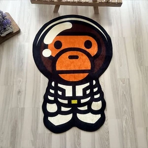 Astronaut Bape figurförmiger weicher Teppich, Hypebeast Teppich, Sneakerhead Teppich - Bild 1 von 6