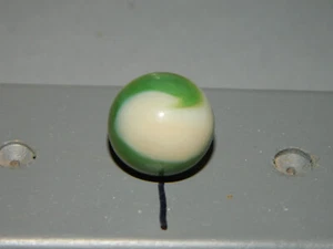 Akro Agata Sughero Vite Marmo Base Bianca Verde Girocollo circa 5/8" - Foto 1 di 5