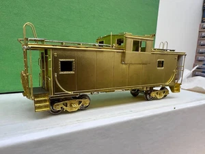 HO Brass Overland Models OMI #3908 Maine Central Wide Vision Caboose - NOS - Picture 1 of 8