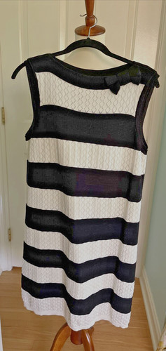 Abito rosso Valentino bianco e nero senza maniche in maglia leggera L