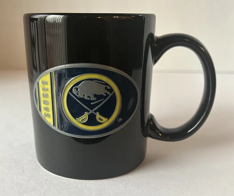 Buffalo Sabres Coffee Mug Cup. RARE 3-D Logo. Clean. Buffalo NY NHL Cover