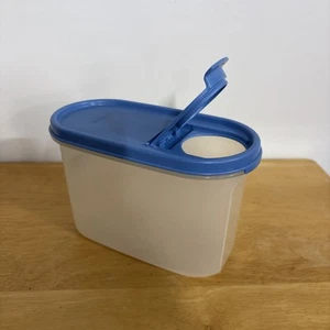 Vintage Tupperware 1612-3 Clear Powdered SugarContainer W/ 1618-22 Blue Lid - Picture 1 of 6