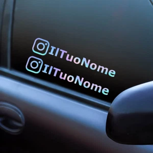 Kit 2 Adesivi Olografici sticker Instagram Username nome Auto Moto Bici Kart - Foto 1 di 1