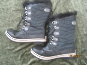 Sorel Black Rubber Winter Waterproof Boots Girls Womens Size 7 Sherpa - Picture 1 of 4