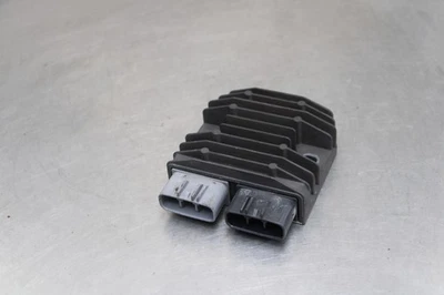 04-05 KAWASAKI NINJA ZX10R RECTIFIER VOLTAGE REGULATOR - Image 1 of 4