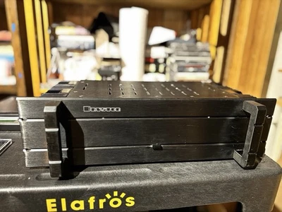 Редкий BRYSTON 3b NRB усилитель мощности 100 200 WPC твердотельный стойка ручки XLR - Изображение 1 из 4