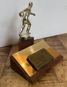 Vintage Men's BOWLING TROPHY 1964-65 ABC Wood Metal Plastic Gold Color 4.5”tall. - Picture 1 of 6