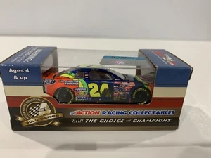 1997 Jeff Gordon Dupont Daytona 500 raced Win 1/64 - Picture 1 of 3