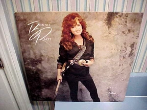 BONNIE RAITT - NICK OF TIME - NM VINYL & EX AUDIO & NM COVER - Bild 1 von 6