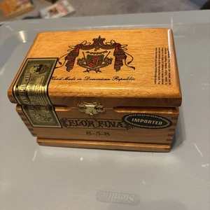 Arturo Fuente Flor Fina 8-5-8 Empty Cigar Box For Crafting - Picture 1 of 7