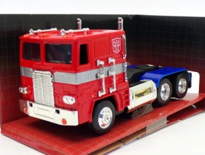 Jada 1/32 Scale 99477 - Optimus Prime Transformers Peterbilt Truck - Picture 1 of 3