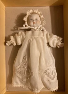 Vintage Furga Porzellanpuppe. Made in Italy - Bild 1 von 10