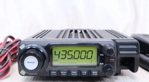 ICOM IC-208D 50W/35W 144/430 Dual Band New spurious compliant - Picture 1 of 6