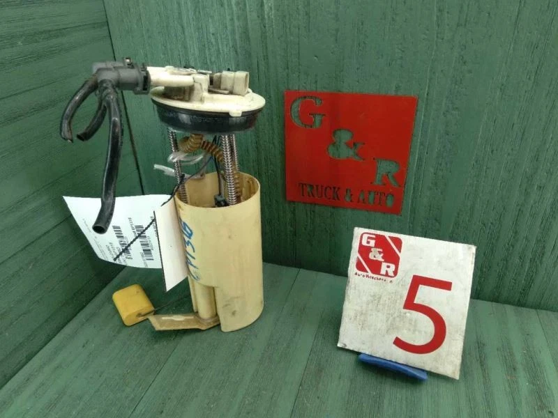 Chevy Impala Monte Carlo 2004 2005 conjunto de bomba de combustible 3,8  Foto 1 de 4