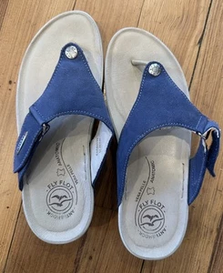NIB Fly Flot Suede Flower Platform Comfort Leather Thong Sandal Navy 9 40 - Picture 1 of 7