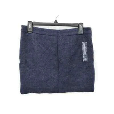 Mini-saia azul marinho super fofa Gap nova com etiquetas tamanho 4 - Imagem 1 de 4
