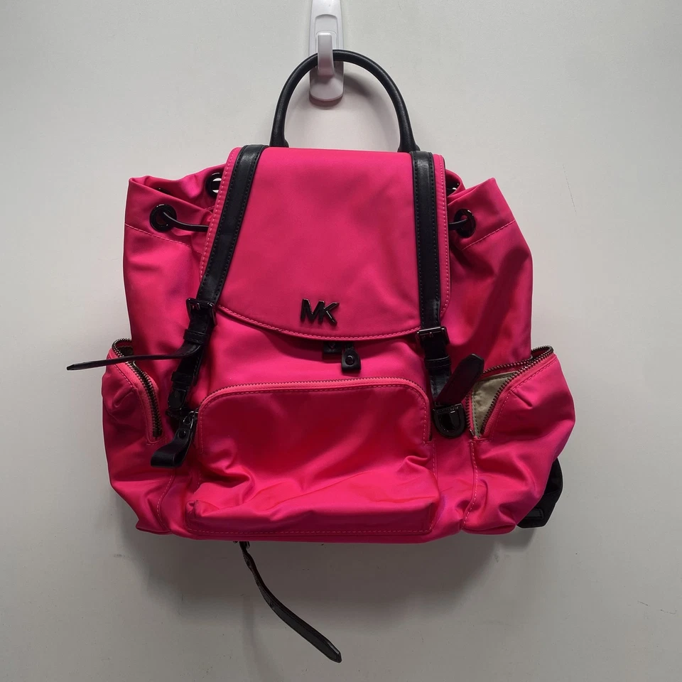 Mochila espaciosa lisa rosa Michael Kors para mujer Foto 1 de 4