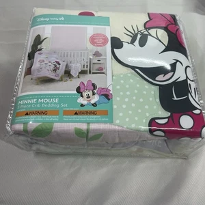 Disney Baby Minnie Mouse 3 Piece Crib Set Flower Garden Pink Bedding Comforter - Picture 1 of 4