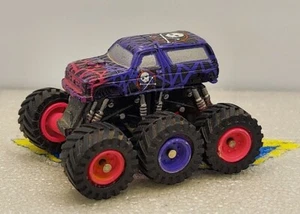 Micro Machines 6 Wheel Skull/Crossbones Monster Truck - Galoob 1994 - Picture 1 of 15