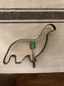 Vintage Cookie Cutters Dinosaur Brontosaurus. Handle For Pressing Down - Picture 1 of 5