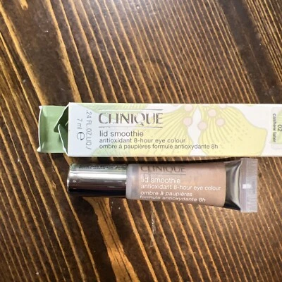 Sombra de ojos Clinique 0,24 oz batido de párpados antioxidante 8 horas color anacardo posterior 02 Foto 1 de 4