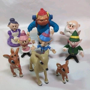 9 statuine vintage Rudolph renna dal naso rosso PVC elfo Babbo Natale signora Yukon - Foto 1 di 17