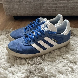 Mens ADIDAS GAZELLE Blue Suede Lace Up trainer Sneakers Size UK 7.5 Retro Oasis - Picture 1 of 15