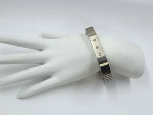 SHR Titanium 3 Diamond Cuff - Picture 1 of 6