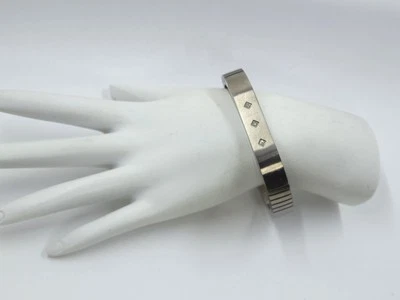 Brazalete de 3 diamantes de titanio SHR Foto 1 de 4