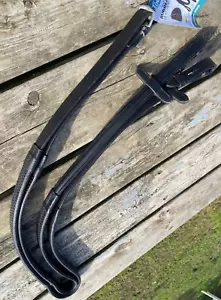 Riendas inglesas de cuero elevado negro con empuñadura de goma - Imagen 1 de 2
