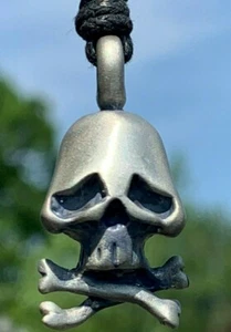 Skull Skeleton Silver Colot Pewter Charm Necklace Pendant - Picture 1 of 3