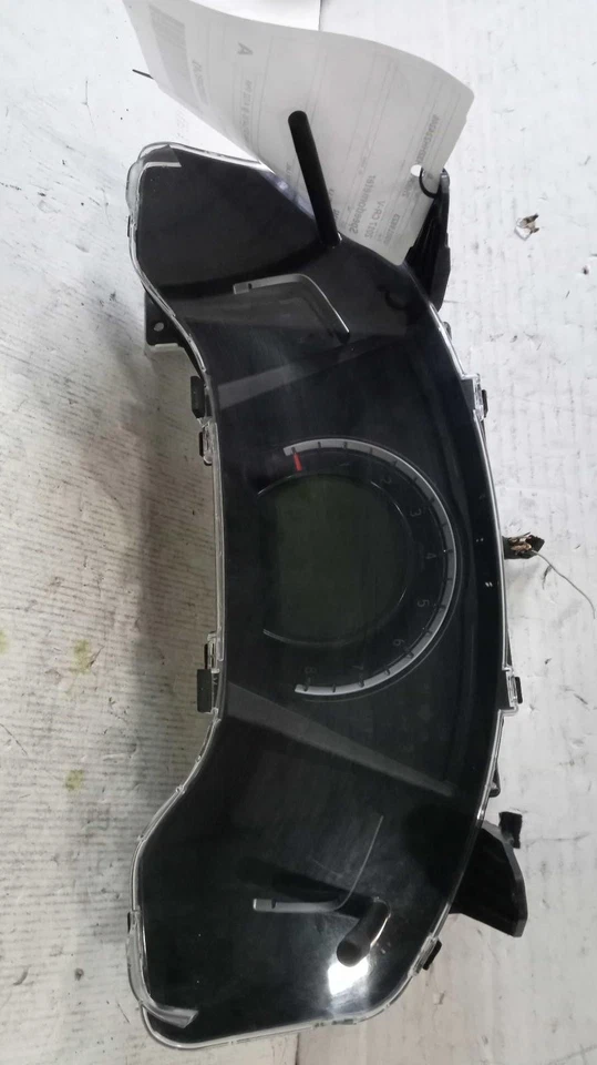 2017 Honda CR-V Speedometer Gauge OEM 78100TLCA01 White 124k Miles - Image 1 of 3